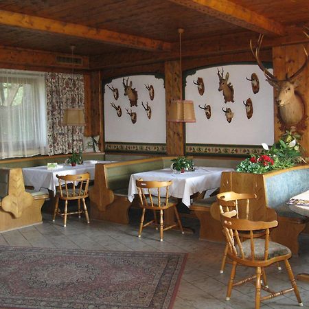 Landgasthof Hubertusstubn Sankt Michael im Lungau Exterior foto