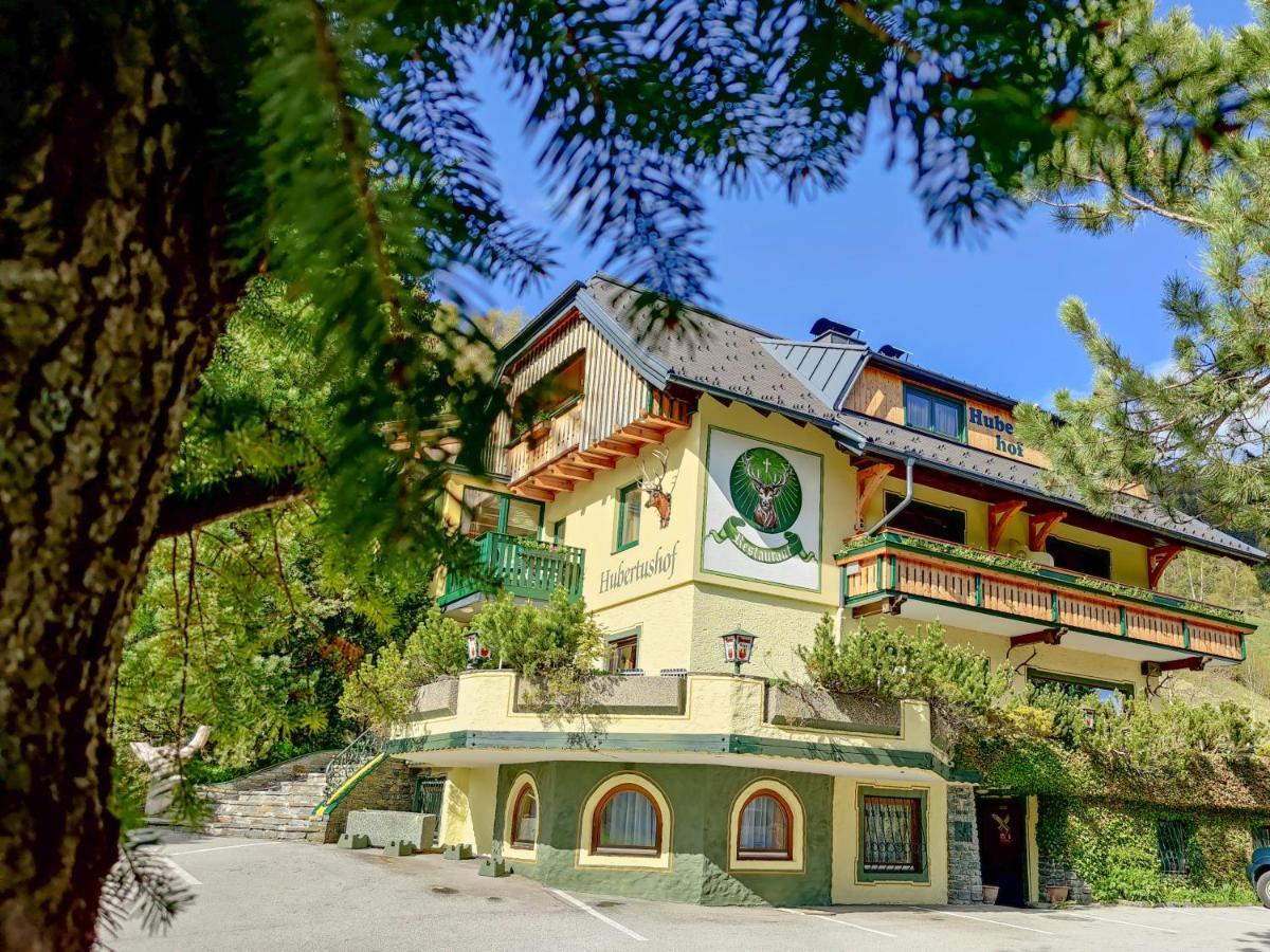 Hotel Landgasthof Hubertusstubn Sankt Michael im Lungau Exterior foto