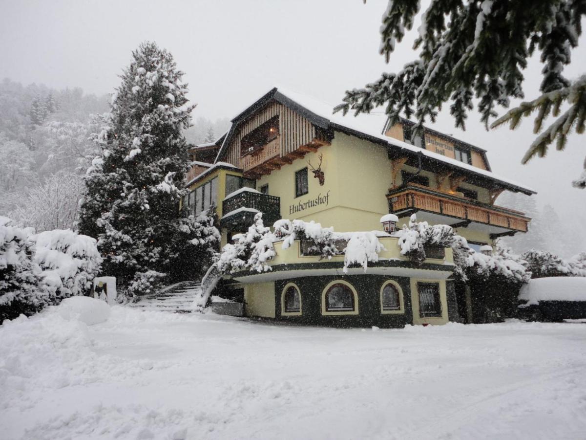 Landgasthof Hubertusstubn Sankt Michael im Lungau Exterior foto
